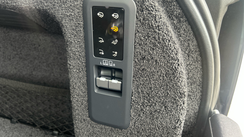 Land Rover Range Rover 3.0 P460e HSE 4dr Auto Estate